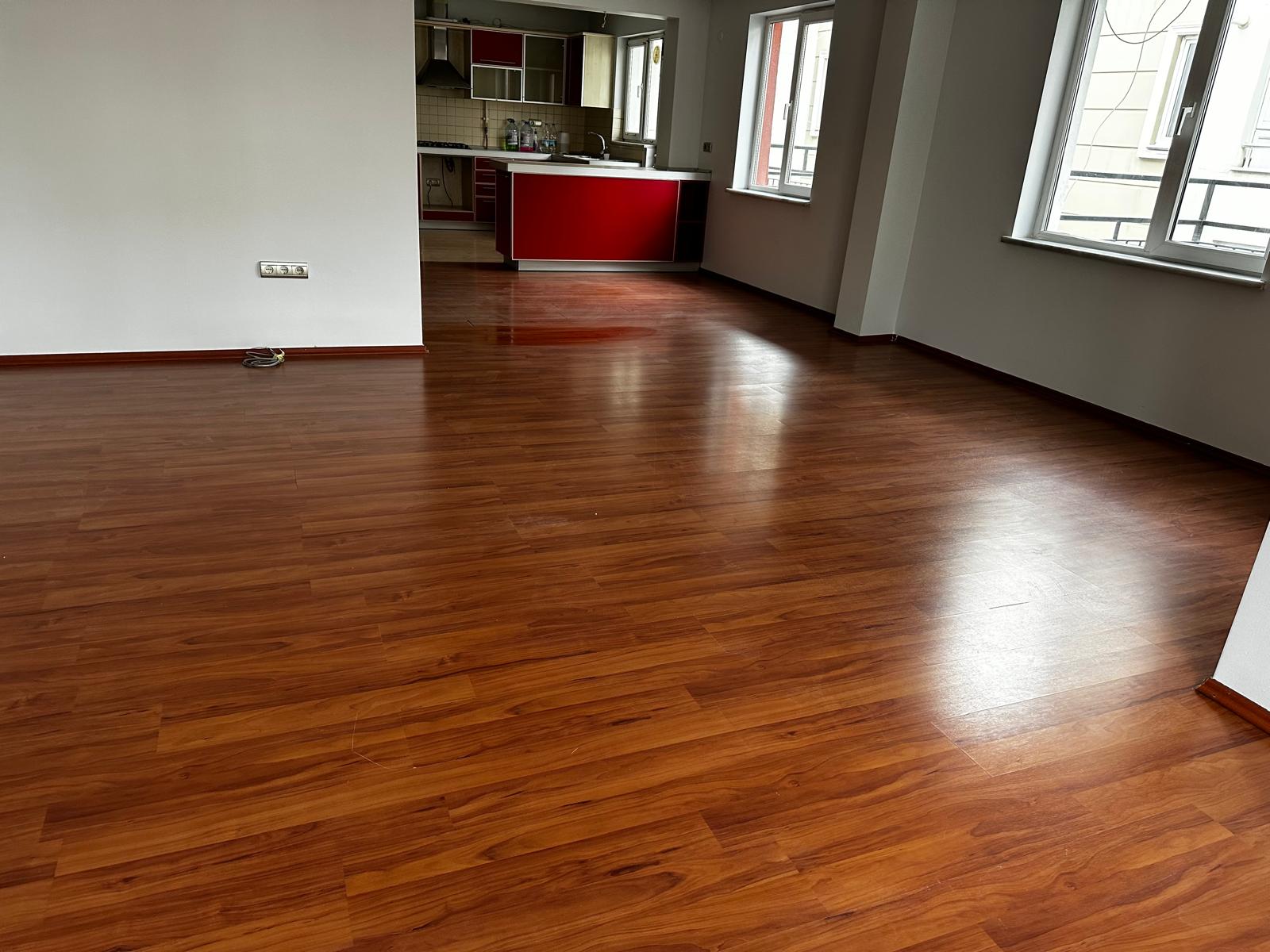 CUMHURİYET MH.'DE ATAPARKA 300 M MESAFEDE SATILIK DUBLEX DAİRE